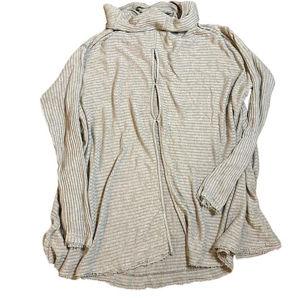 Free People We The Free Small Lover Rib Thermal Split Back Beige Top Oversized - Picture 6 of 6